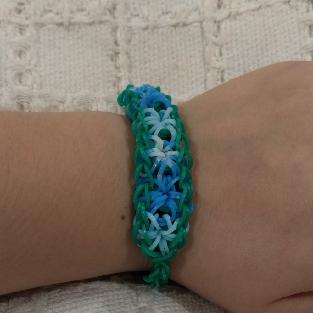 Ocean themed starburst bracelet